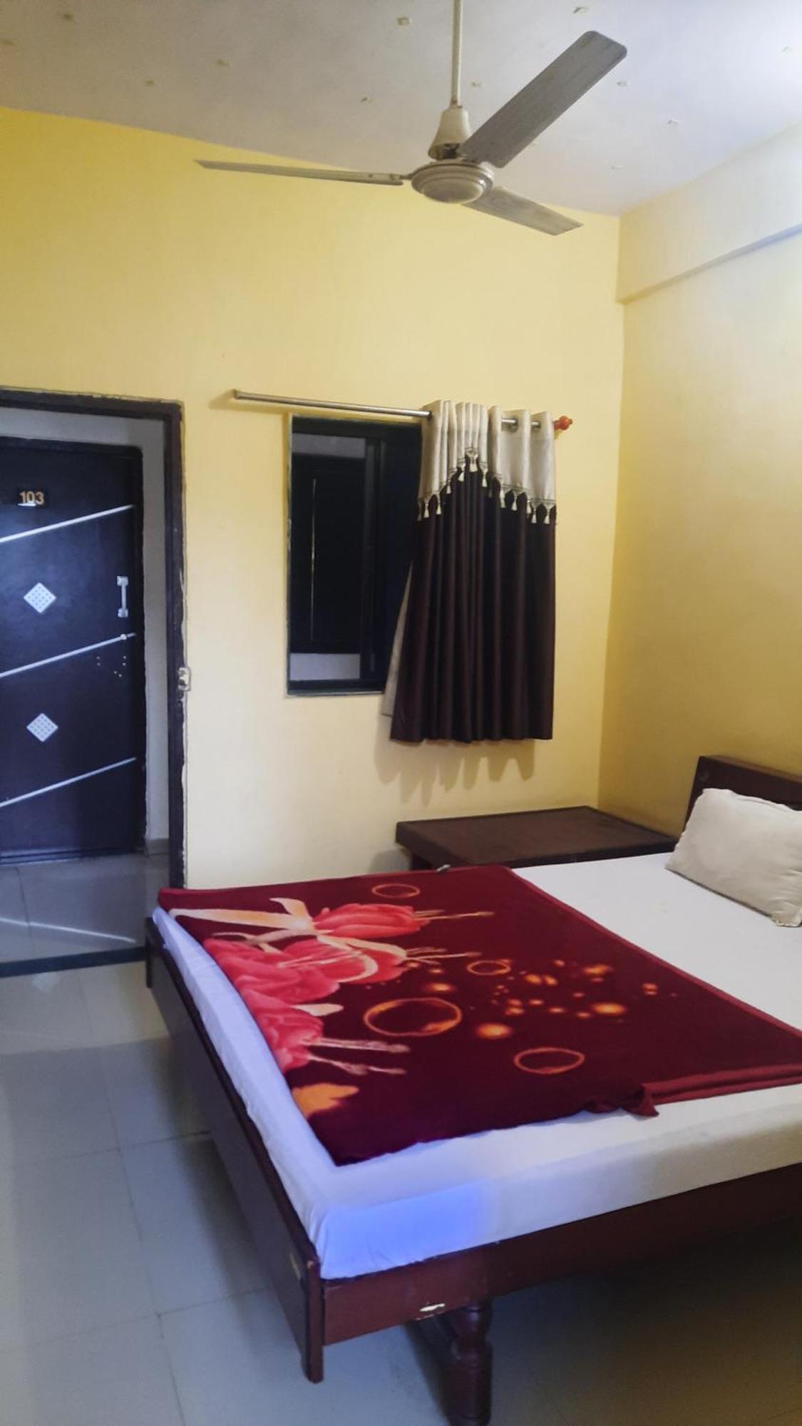 Hotel Rajtilak Guest House Vadali Exterior photo